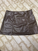 Load image into Gallery viewer, H&M (2) faux leather mini skirt Brown EUC