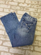 Load image into Gallery viewer, SILVER Surplus Capri (30) (10)