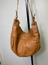 Load image into Gallery viewer, Chinese Laurndy hobo Bag