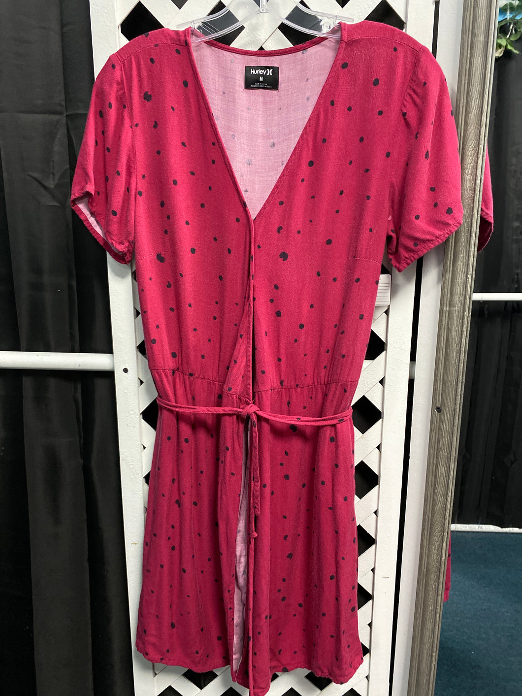 Hurley dress (M)