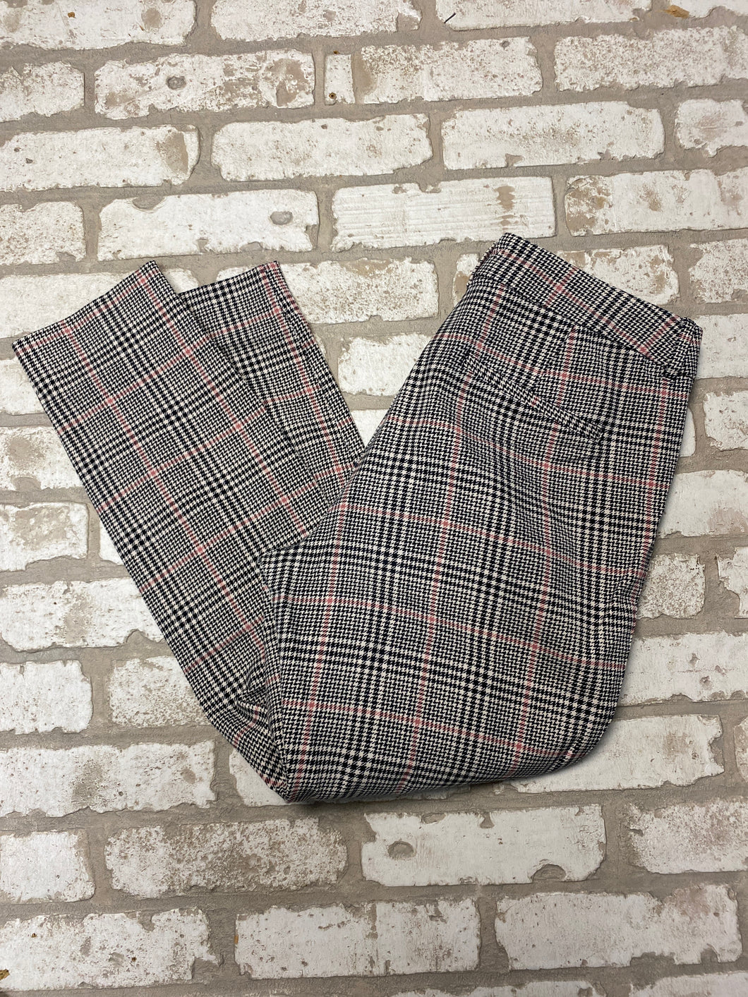 Old Navy Plaid Dress Pants (6)