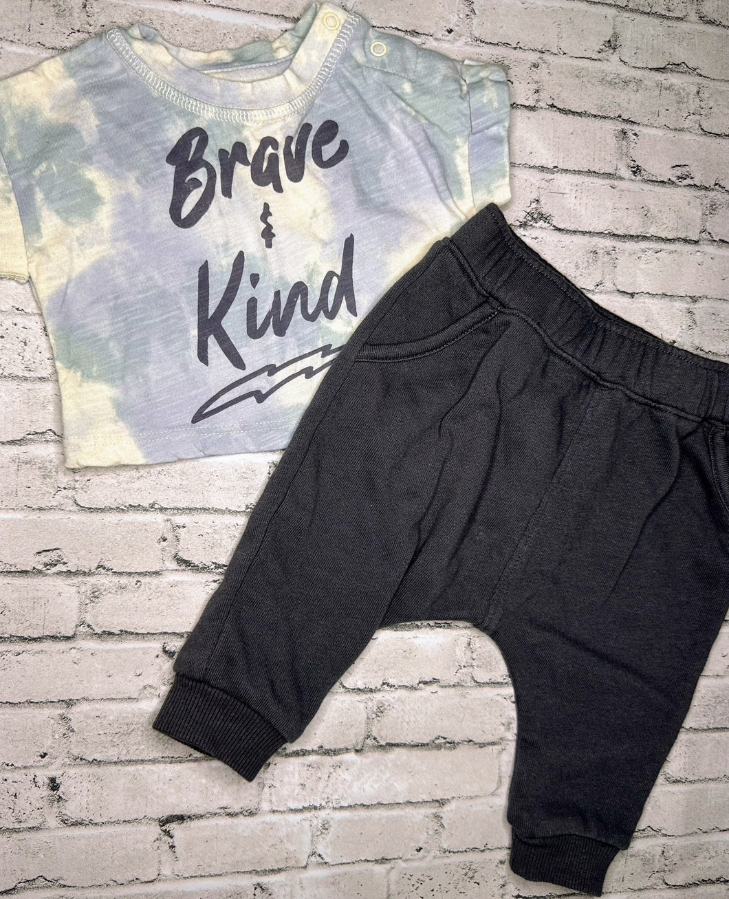Grayson Mini: “Brave & Kind” Set- Newborn