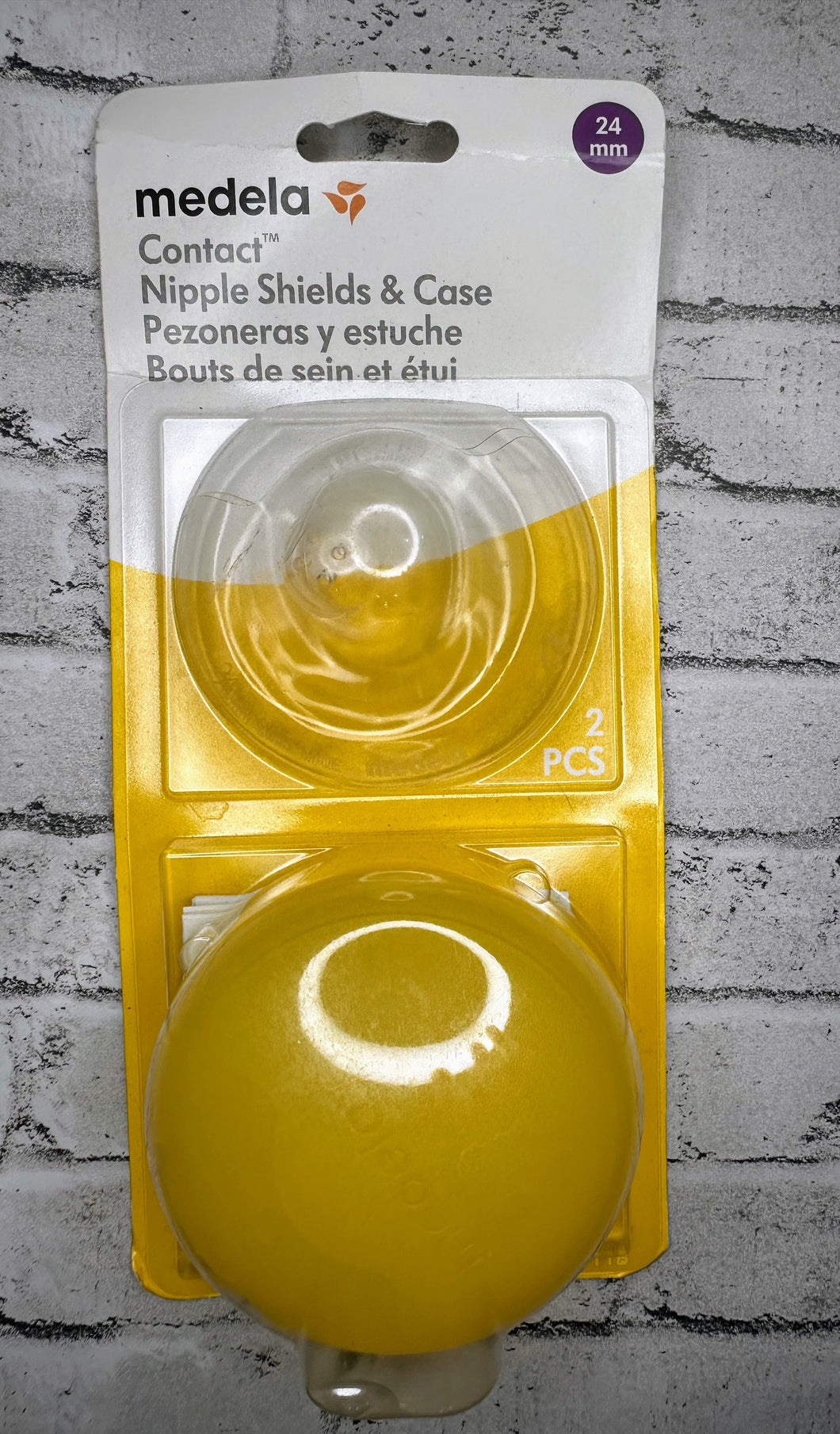 Medela: 2pk 24mm Nipple Shields + Case NEW!