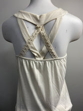 Load image into Gallery viewer, Flower Tank top (M)
