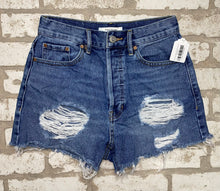 Load image into Gallery viewer, Pacsun Ultra High Rise Shorts- (Size 25&quot;)
