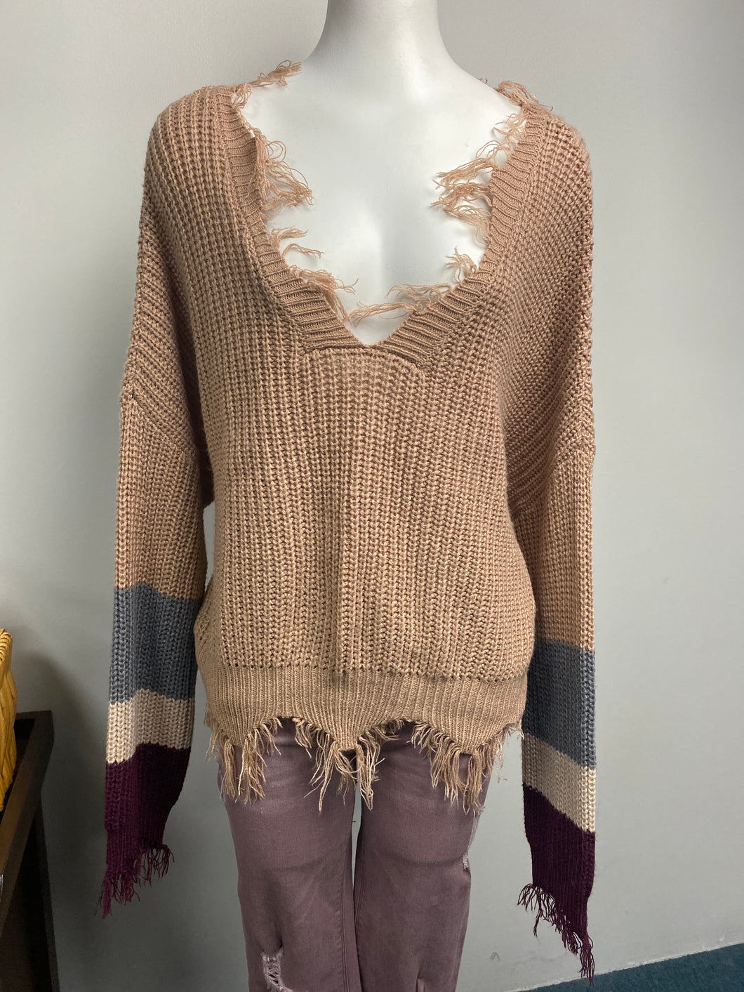 Rue21 sweater (L)