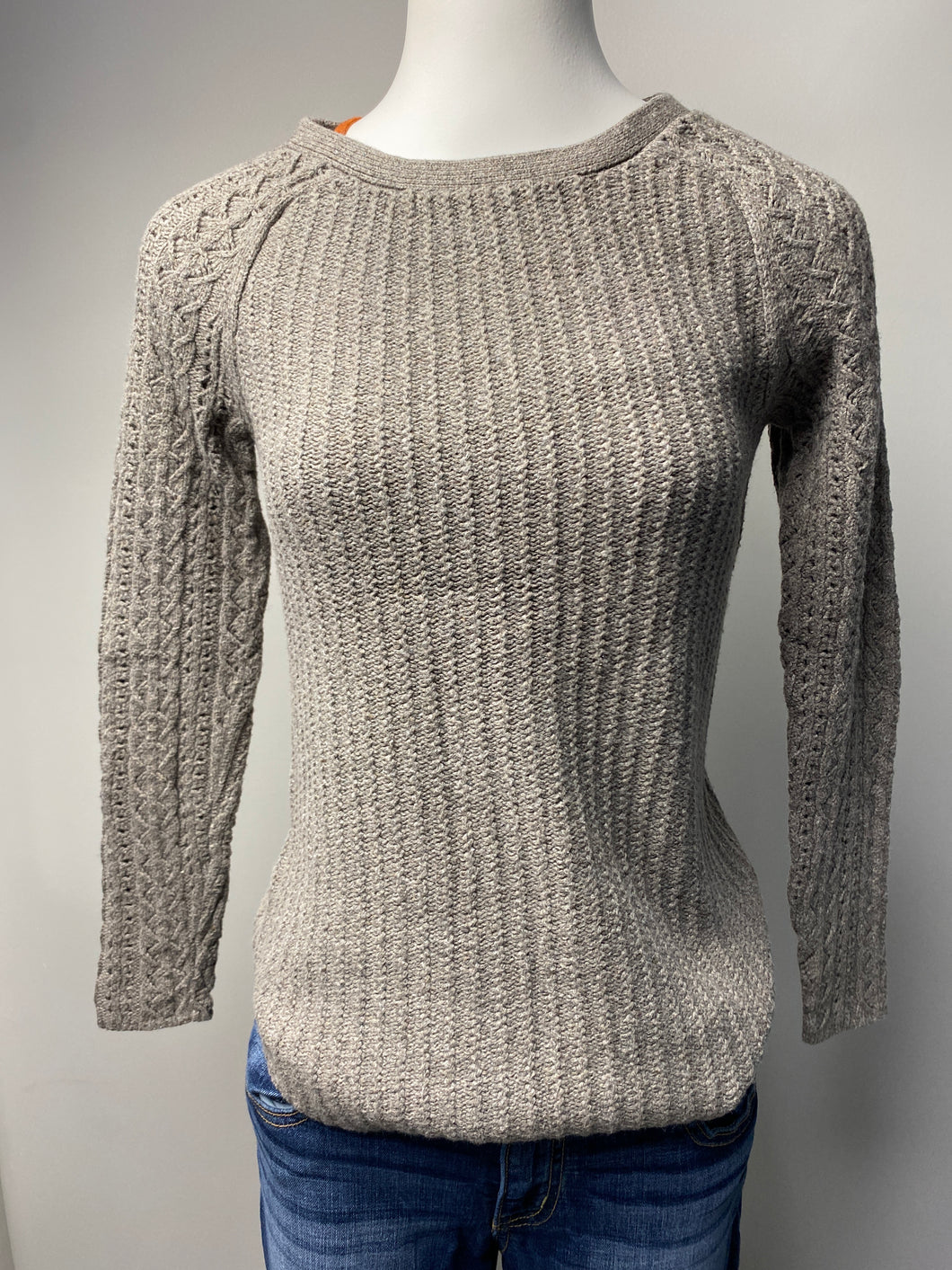 Ann Taylor LOFT Sweater (XS)