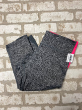 Load image into Gallery viewer, Kimberly capri legging (LG)
