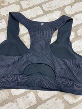 Load image into Gallery viewer, Fabletics Sports Bra- (1X)
