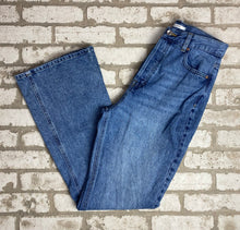 Load image into Gallery viewer, Pacsun High Rise Bootcut- (Size 28&quot;)
