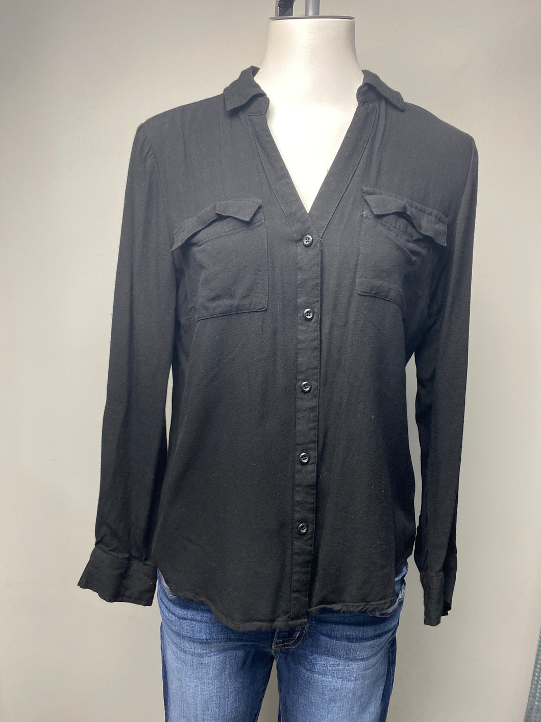 Alexander Jordan button shirt (M)