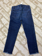 Load image into Gallery viewer, Garanimals (4T) Women's Dk Jeans GUC
