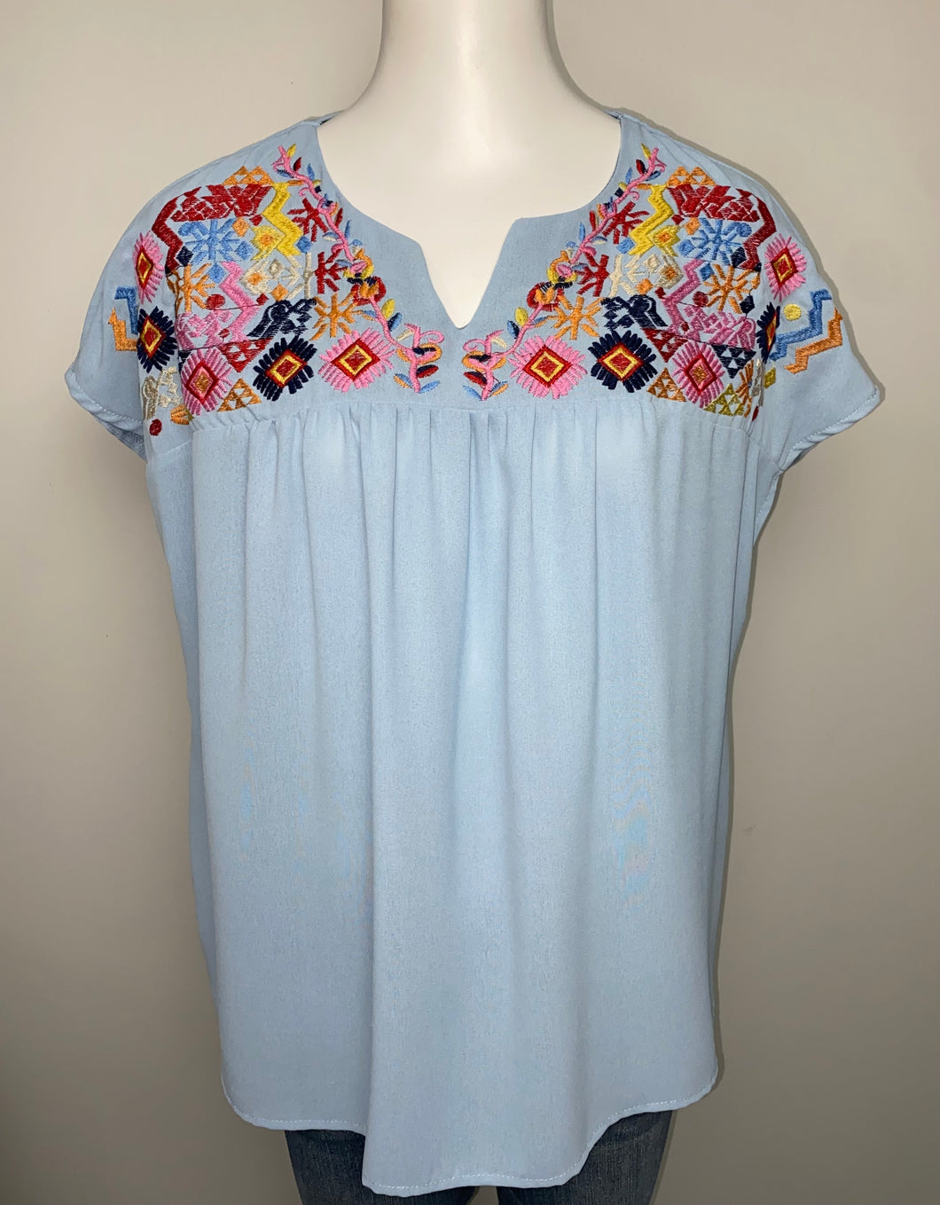 Shein Embroidered Tee- (XL)