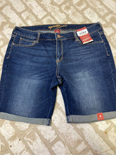 Load image into Gallery viewer, Arizona Bermuda Shorts (15)NEW
