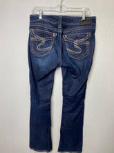 Load image into Gallery viewer, SILVER (29/34) SUKI JEANS
