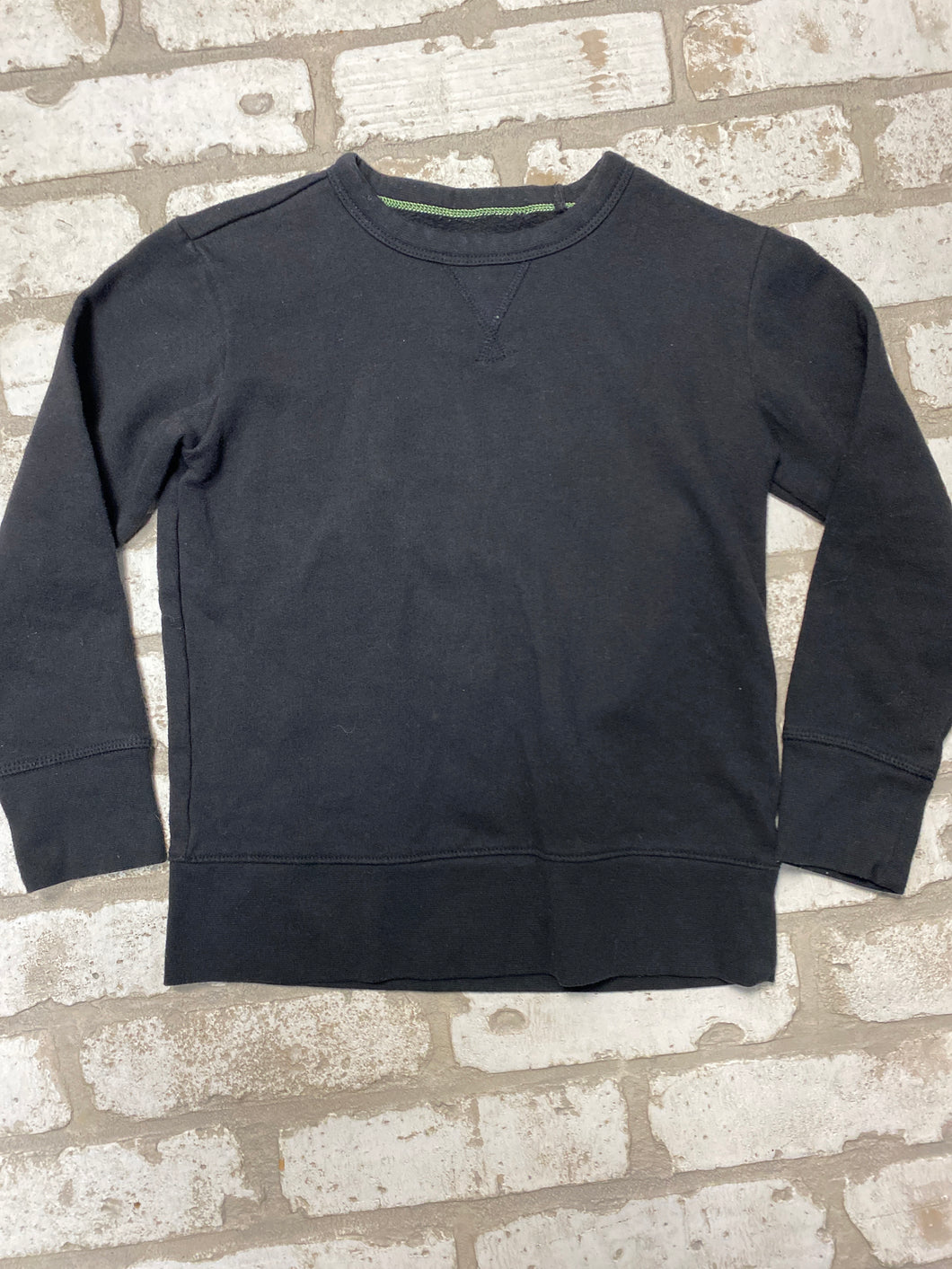 Boy's Black Sweatshirt (6/7)