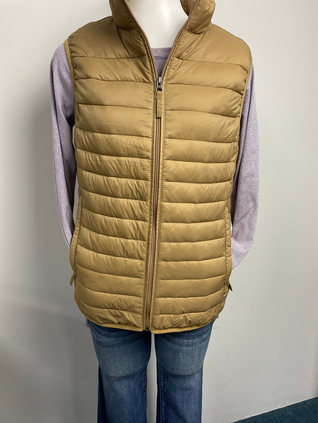Amazon Essentials Vest (S)