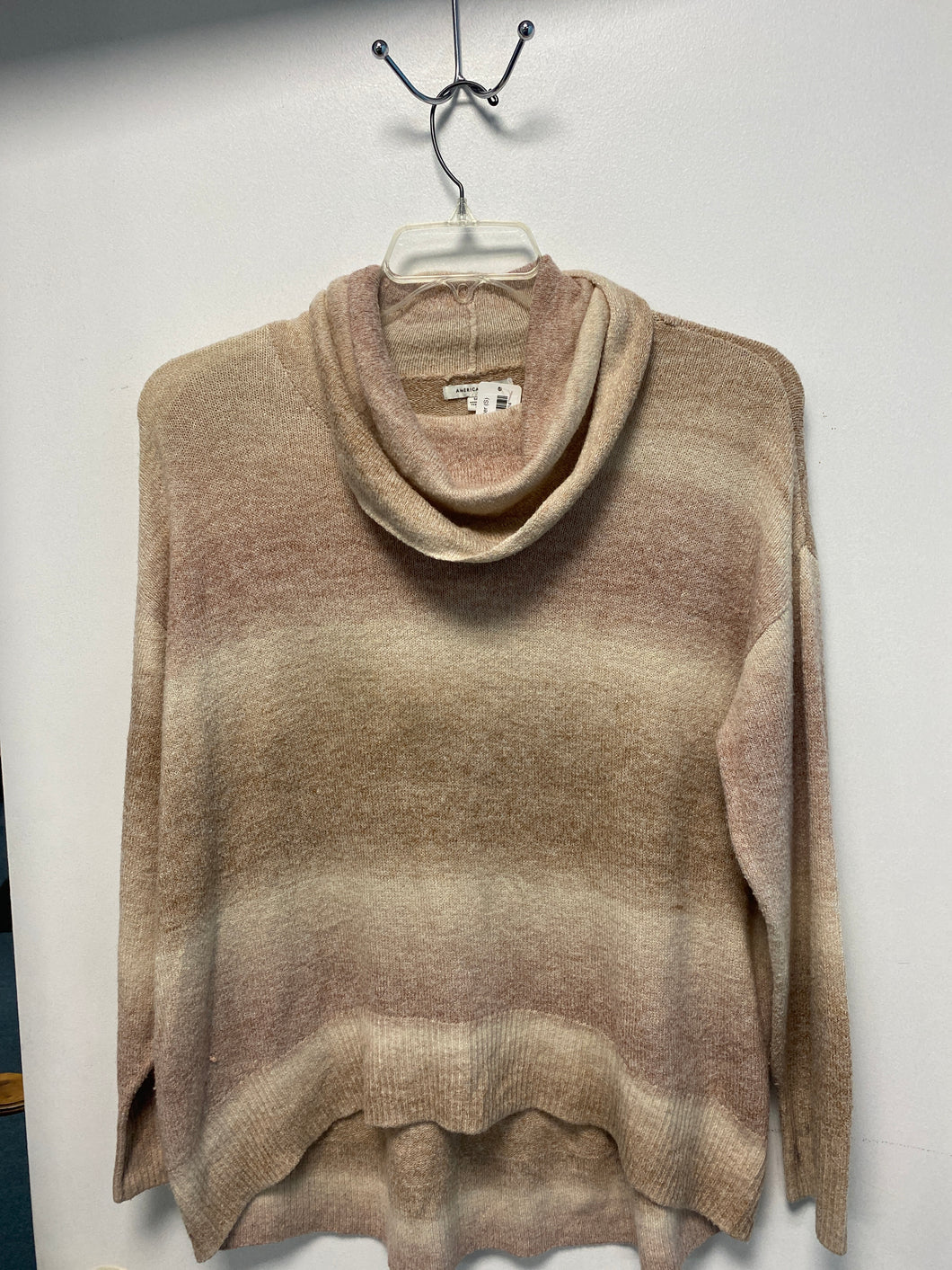 A&E Sweater (S)