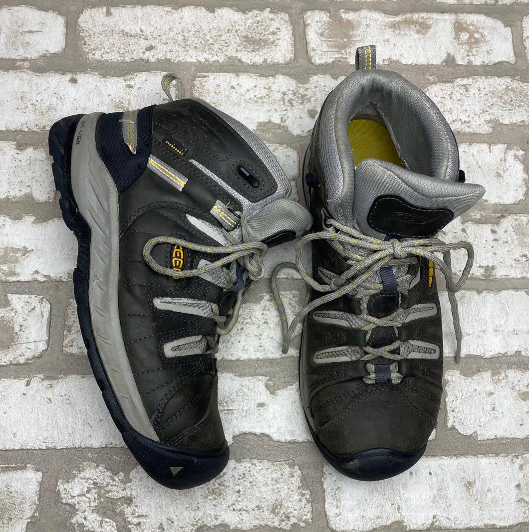 Keen Utility Boot- (Size 9.5)