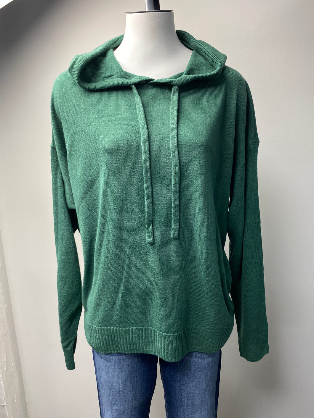 Zuda Green Sweater (M)