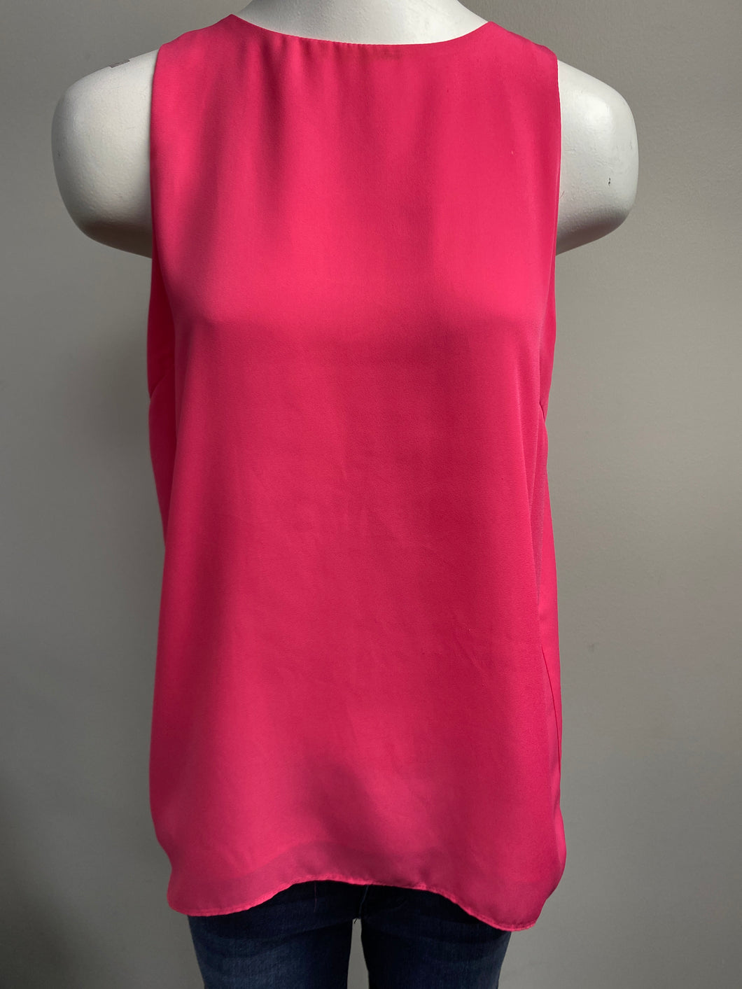 relativity pink tank top (S)