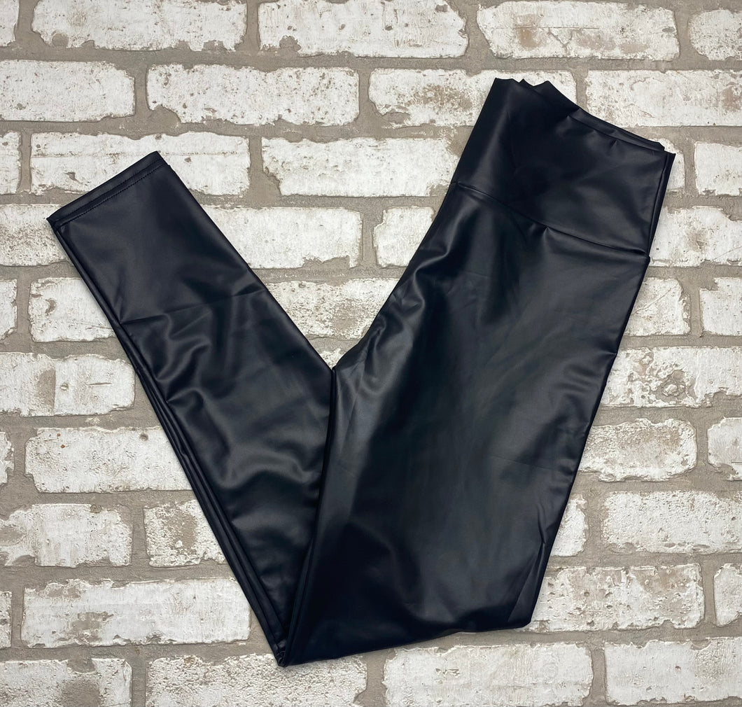 Boutique Faux Leather Legging- (L)