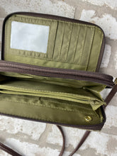 Load image into Gallery viewer, Bueno Floral Crossbody
