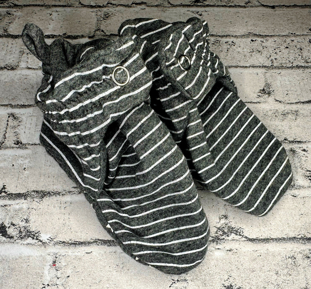 Ro + Me: Gray Stripe Booties - Infant