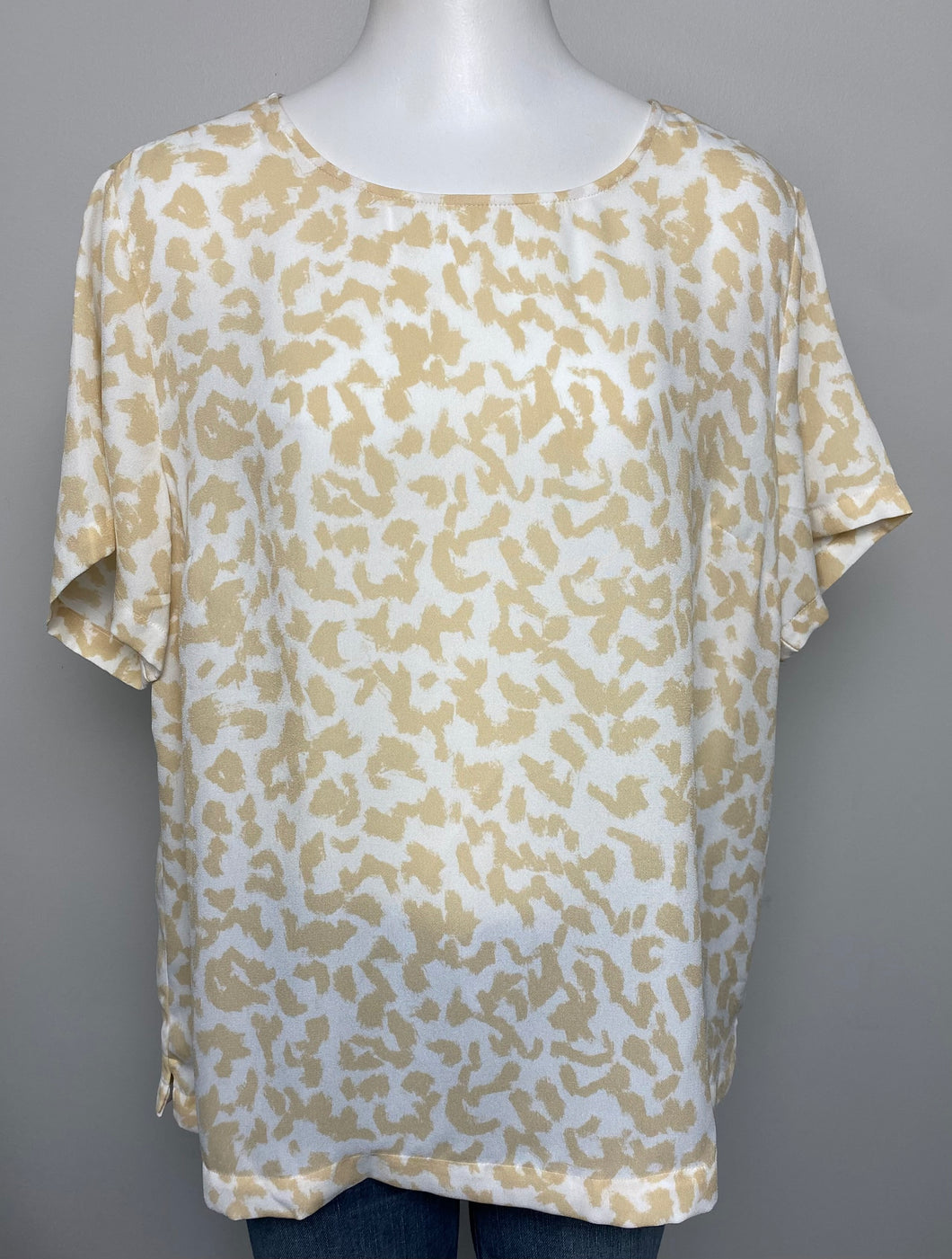 A New Day Leopard- (XL)