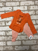 Load image into Gallery viewer, 2PC Pumpkin outfit (3/6M)
