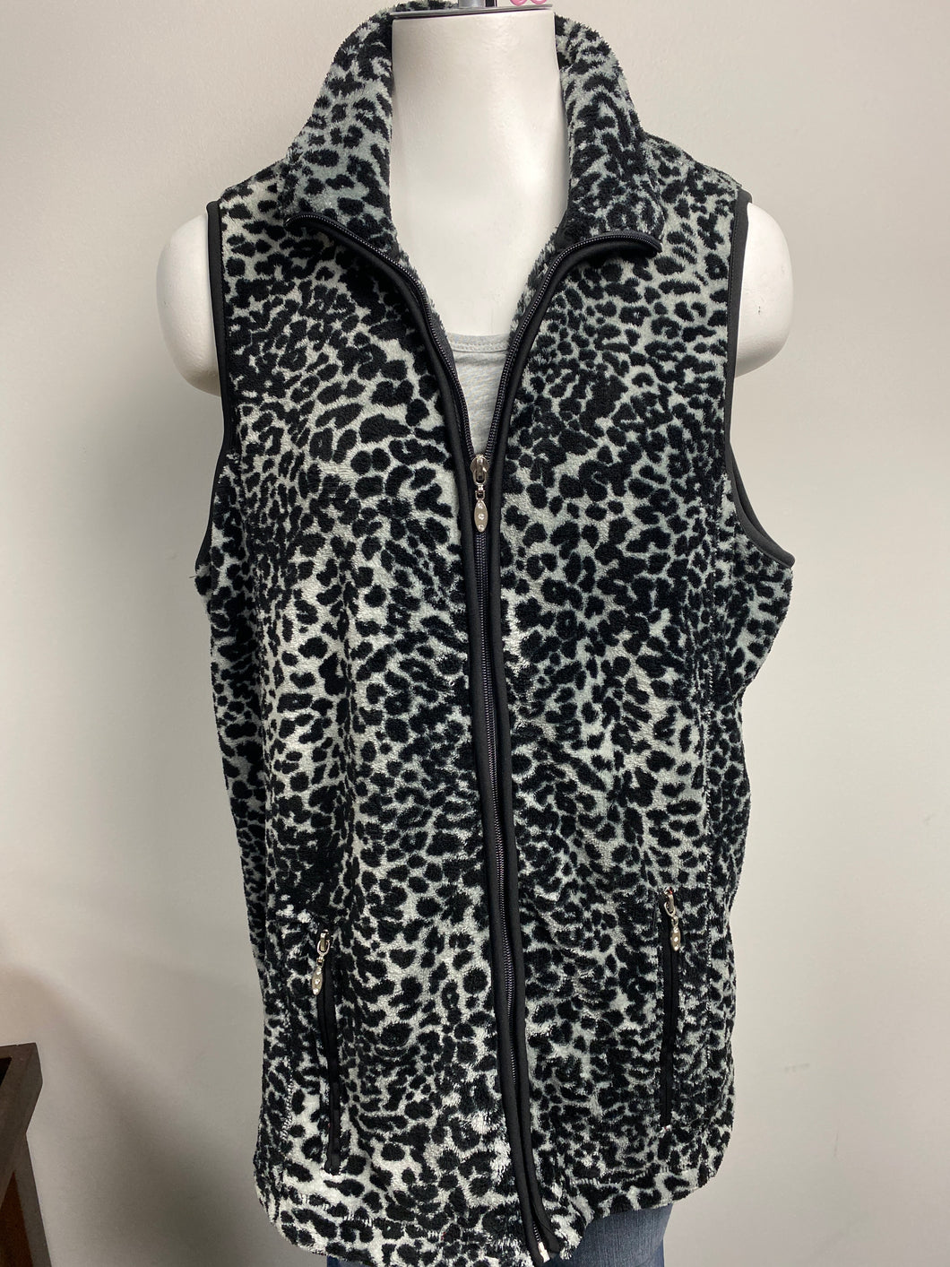 cheetah vest (S)