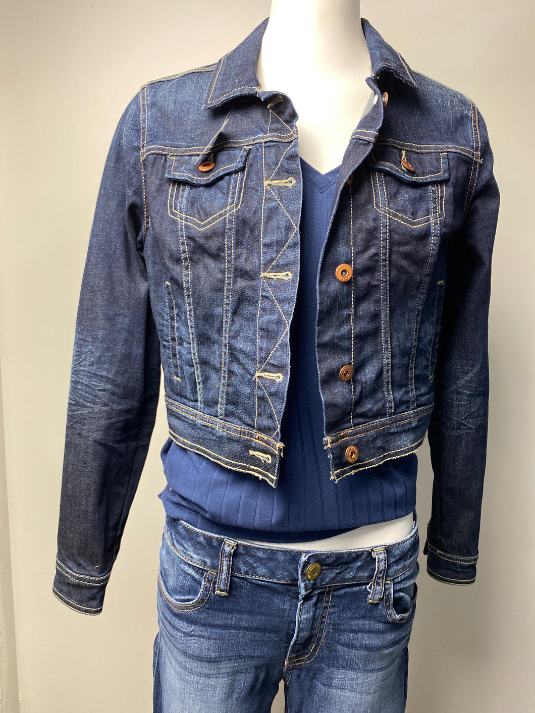 arizona jean jacket (M)
