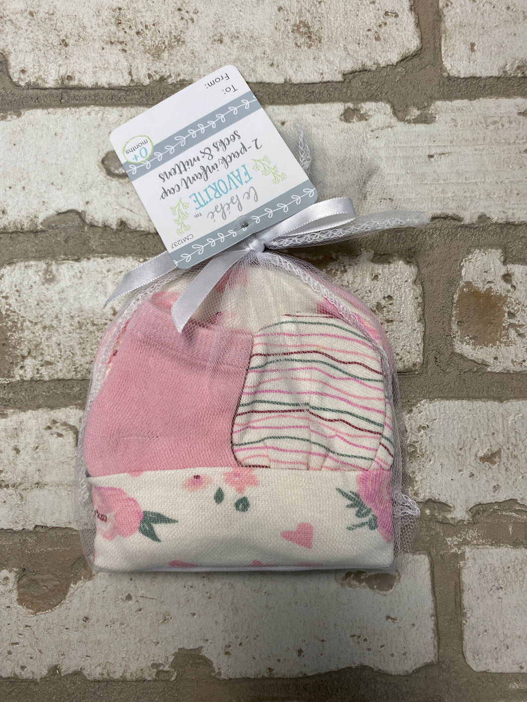 2pack infant cap socks. & mittens