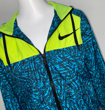 Load image into Gallery viewer, Nike Windbreaker Hoodie- (M)
