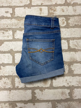 Load image into Gallery viewer, MUDD denim Shorts (7)
