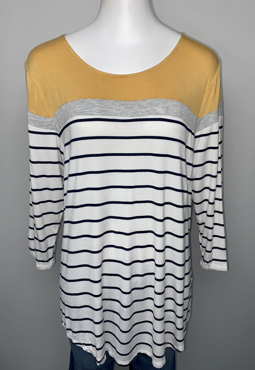 Maurices Tee- (L)
