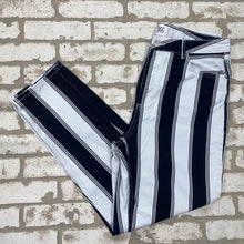 Load image into Gallery viewer, BDG Urban Outfitters Striped- (Size 32/12)

