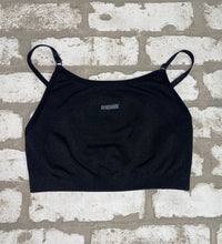 Load image into Gallery viewer, Gymshark Sports Bra- (S)
