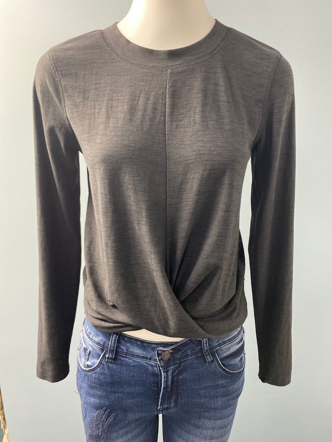 old navy active top (S)