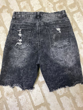 Load image into Gallery viewer, Allmost Famous Black Denim Shorts (7)
