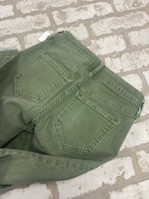 Load image into Gallery viewer, Old Navy Rockstar Skinny- (Size 0)

