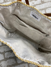 Load image into Gallery viewer, Thirty One Around Town Tote
