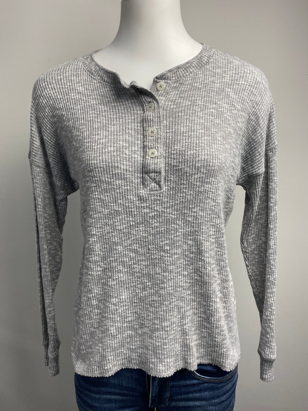 A&E Gray Top (XS)
