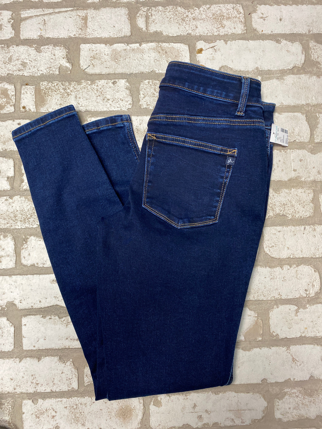 M jeans mid-rise Jeans (S) NEW