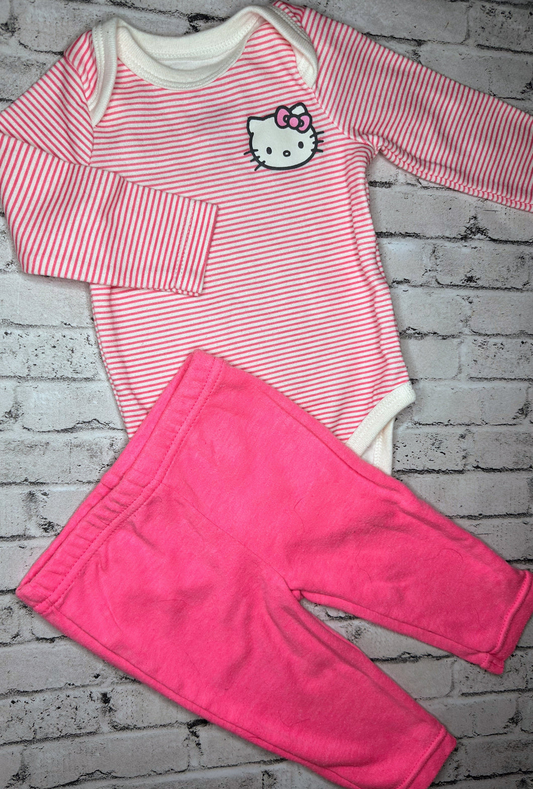 Hello Kitty 2pc Set- 3M