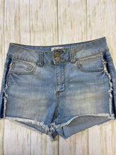 Load image into Gallery viewer, Mudd Shorts (7)

