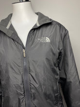 Load image into Gallery viewer, The North Face Jacket- (M)
