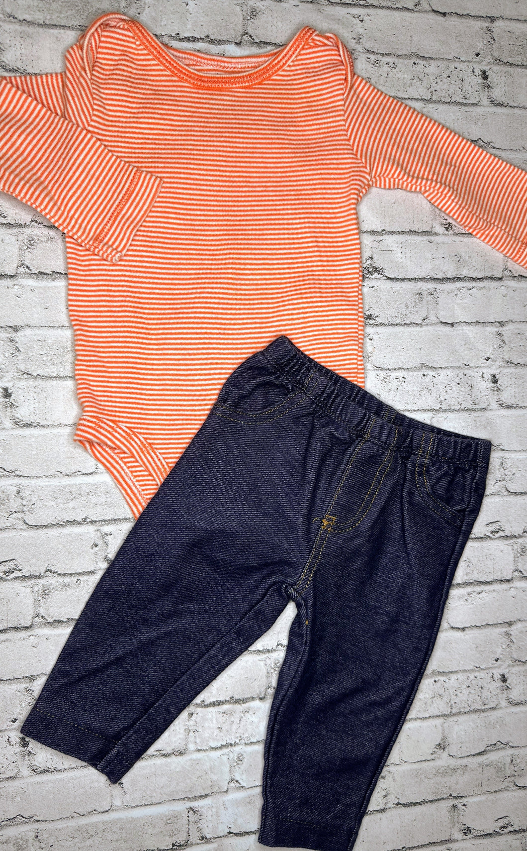 Carter’s: 2pc Orange Stripe Set- 3M