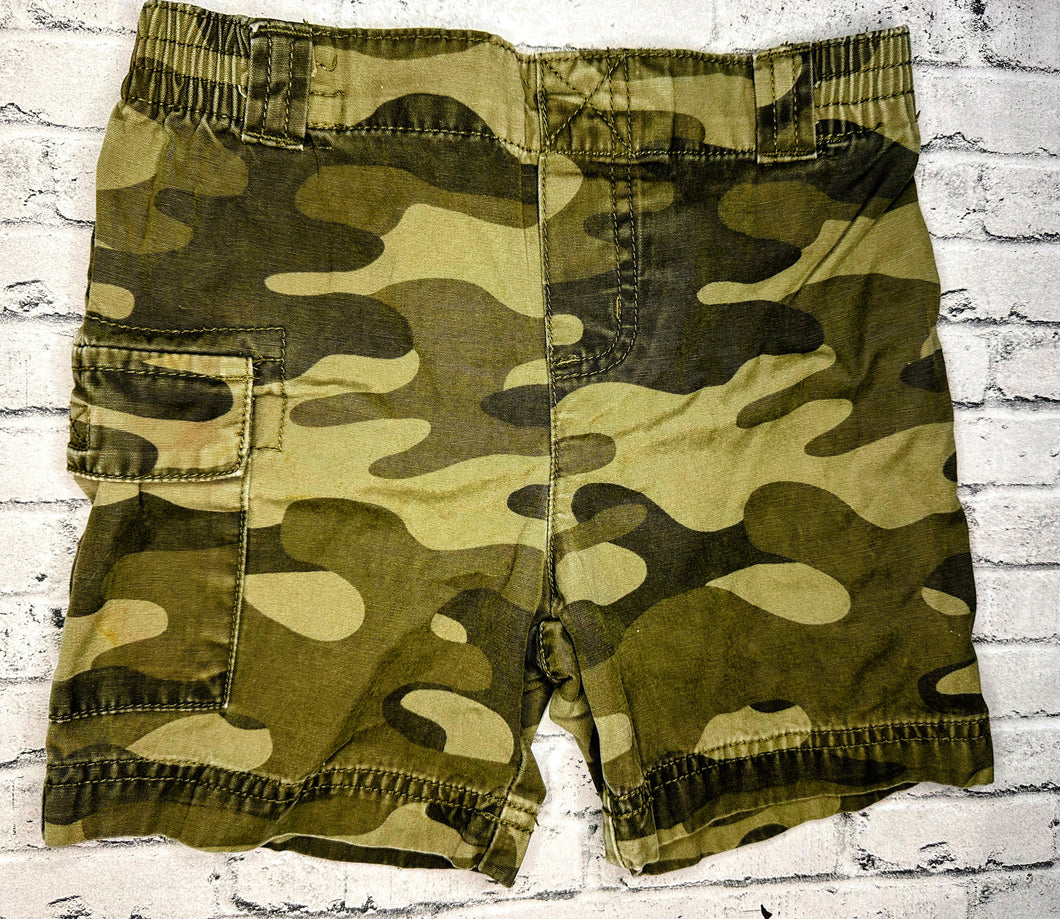 Circo: Camo Shorts- 2T
