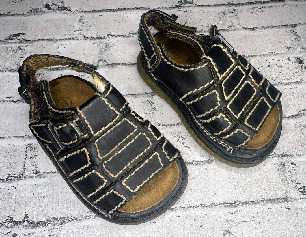 Smart fit: Tan Velcro Sandles- 3c